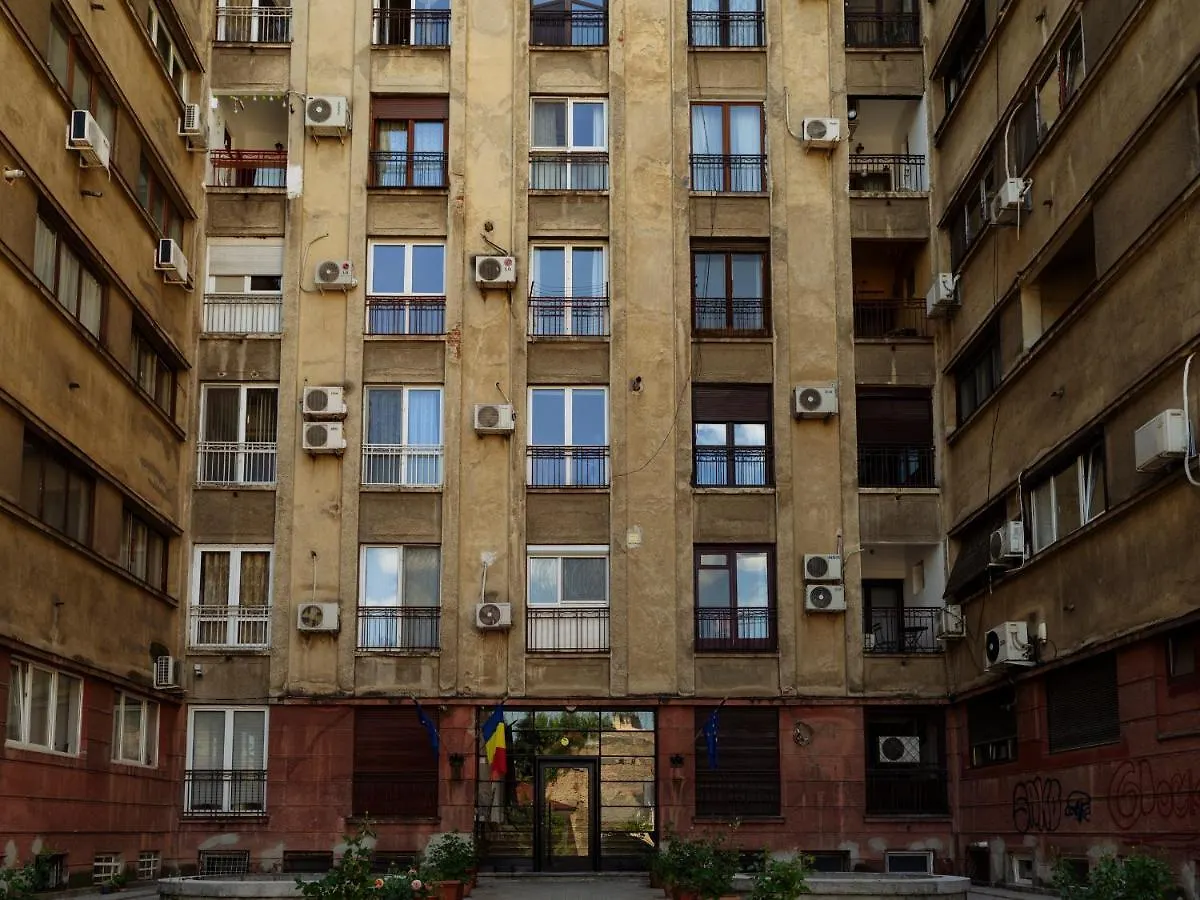 Ferienwohnung Sunny 3Br Midtown Flat - Amazing View Balcony Bukarest
